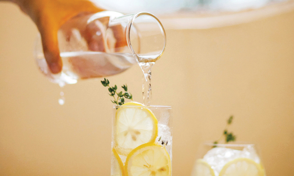 Water, het geheime ingrediënt om alert te blijven op kantoor image