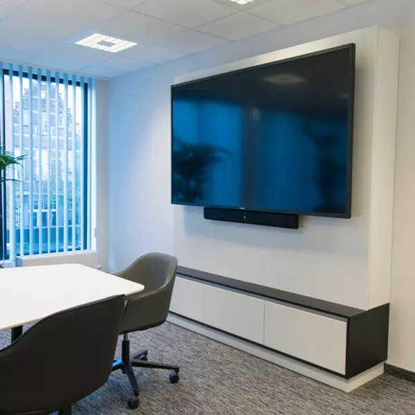 Audiovisuelle Lösung für das Büro